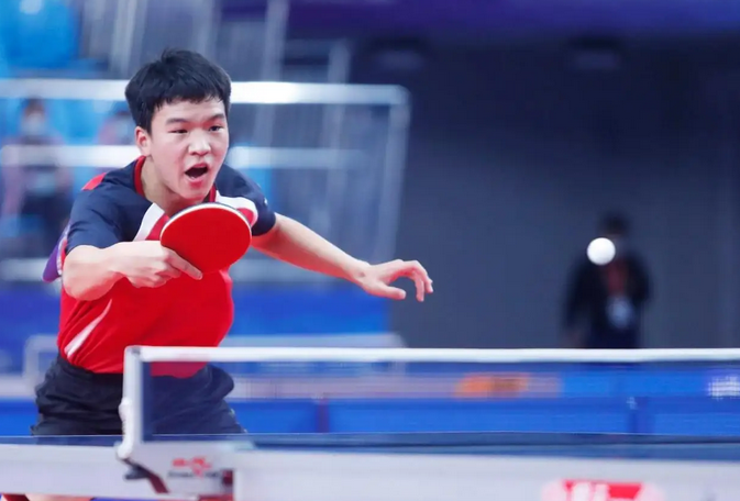 现得尤为出 现得尤为出